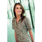 Semi Fitted open collar blouse