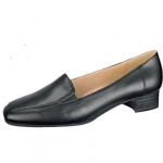 Ladies Black Court Shoe