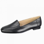 Ladies Black Court Shoe
